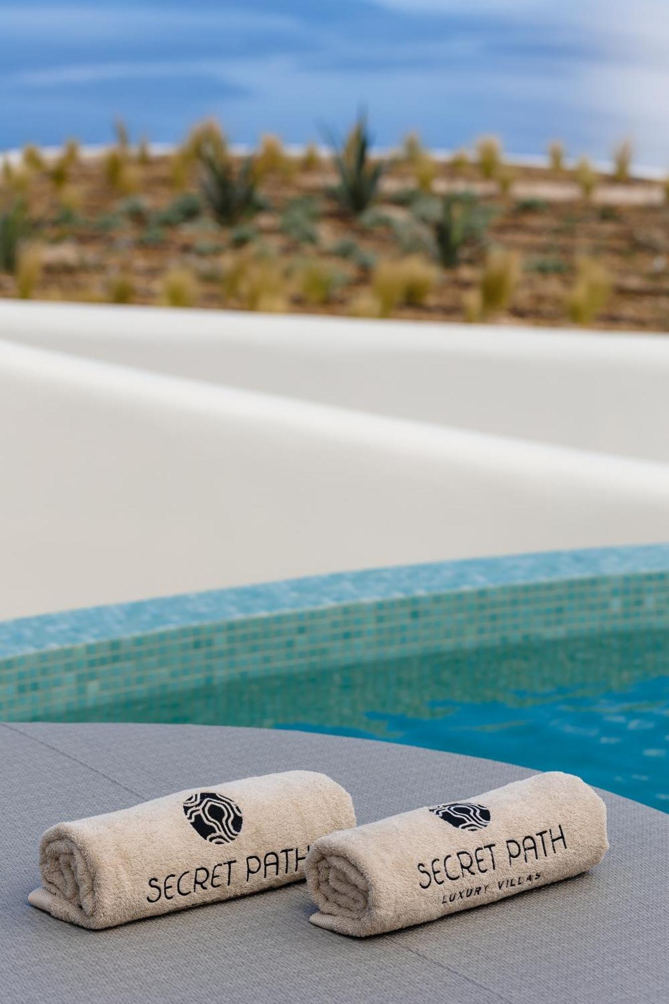 Secret Path Luxury Villas Imerovigli  Bagian luar foto